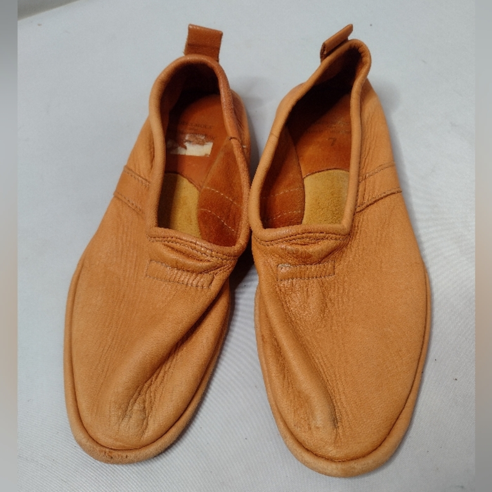 Norm Thompson Women's Tan Leather Moccasins